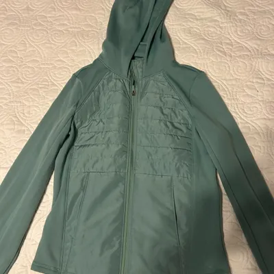Teal Girls Quilted Performance Hoodie